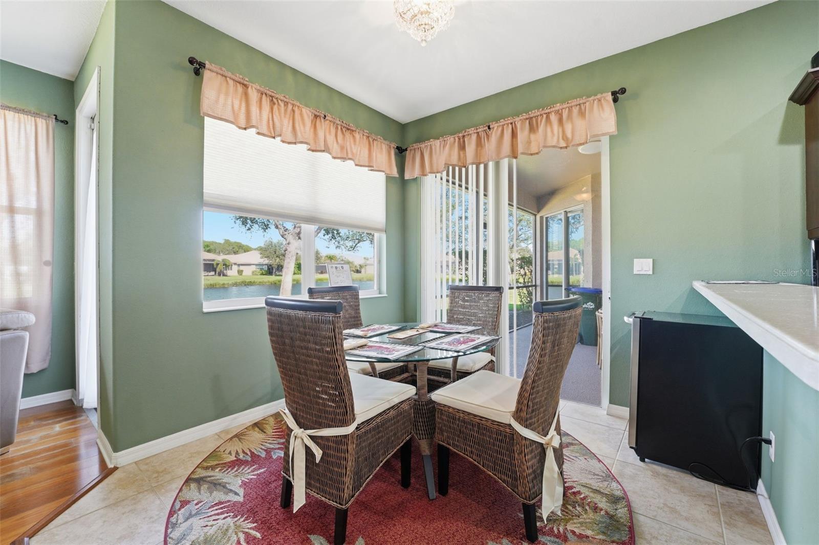 TALON BAY - Residential