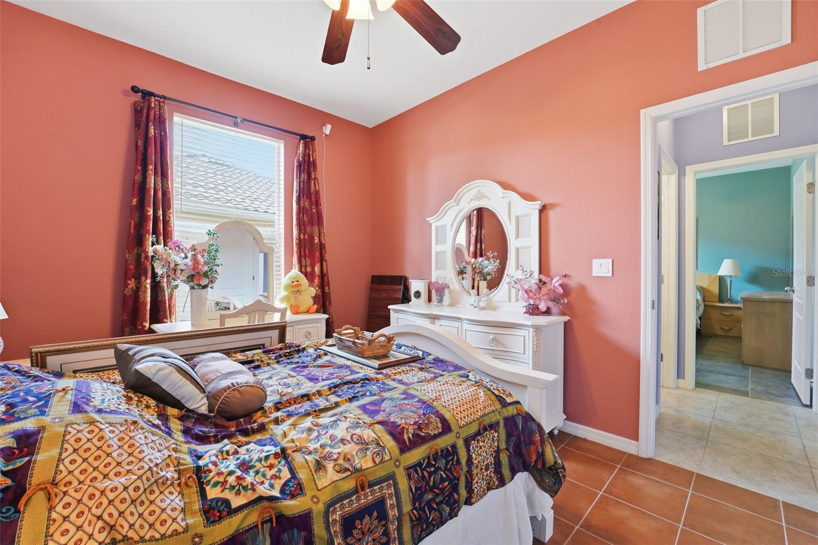 TALON BAY - Residential