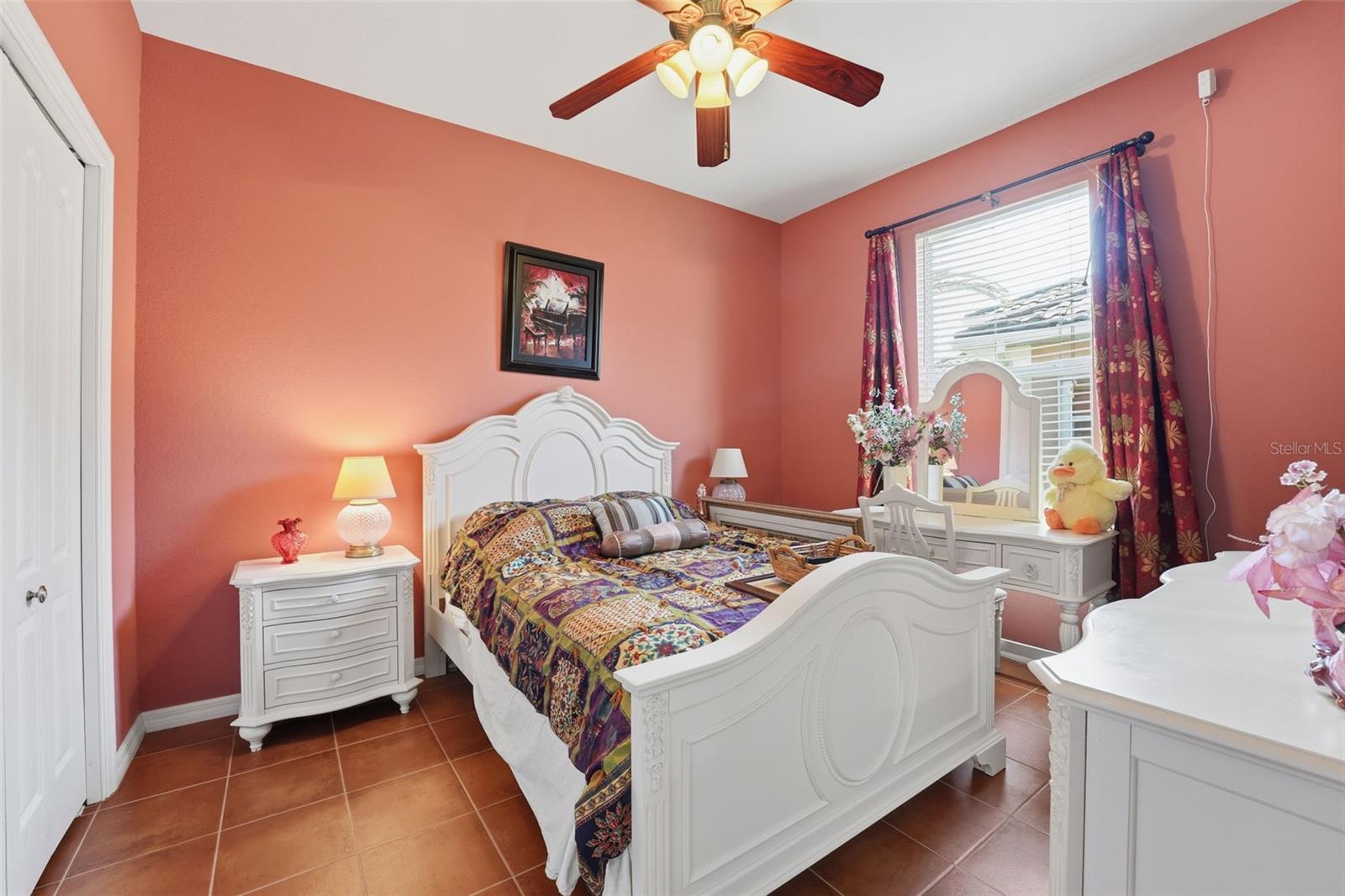 TALON BAY - Residential