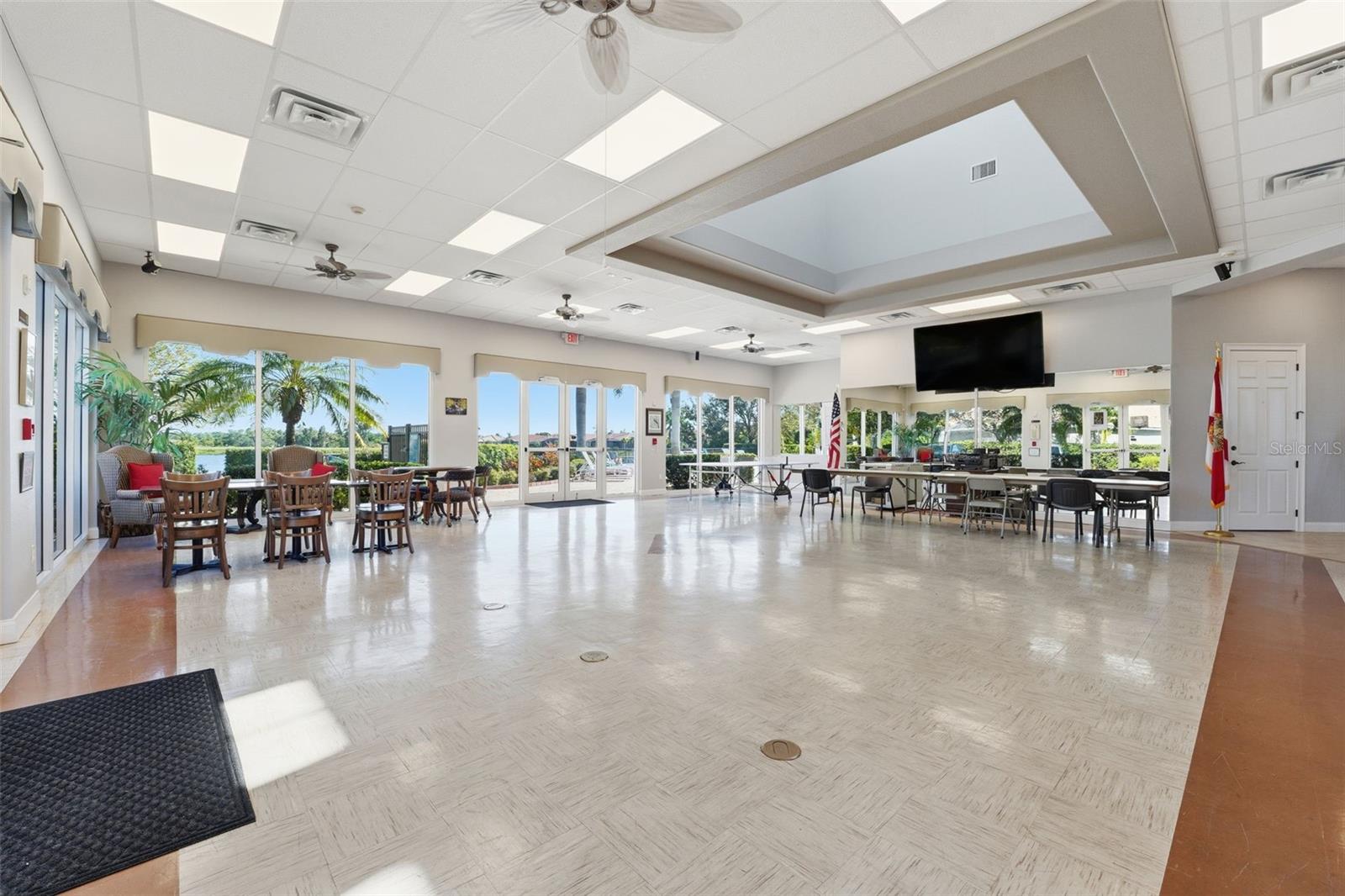 TALON BAY - Residential