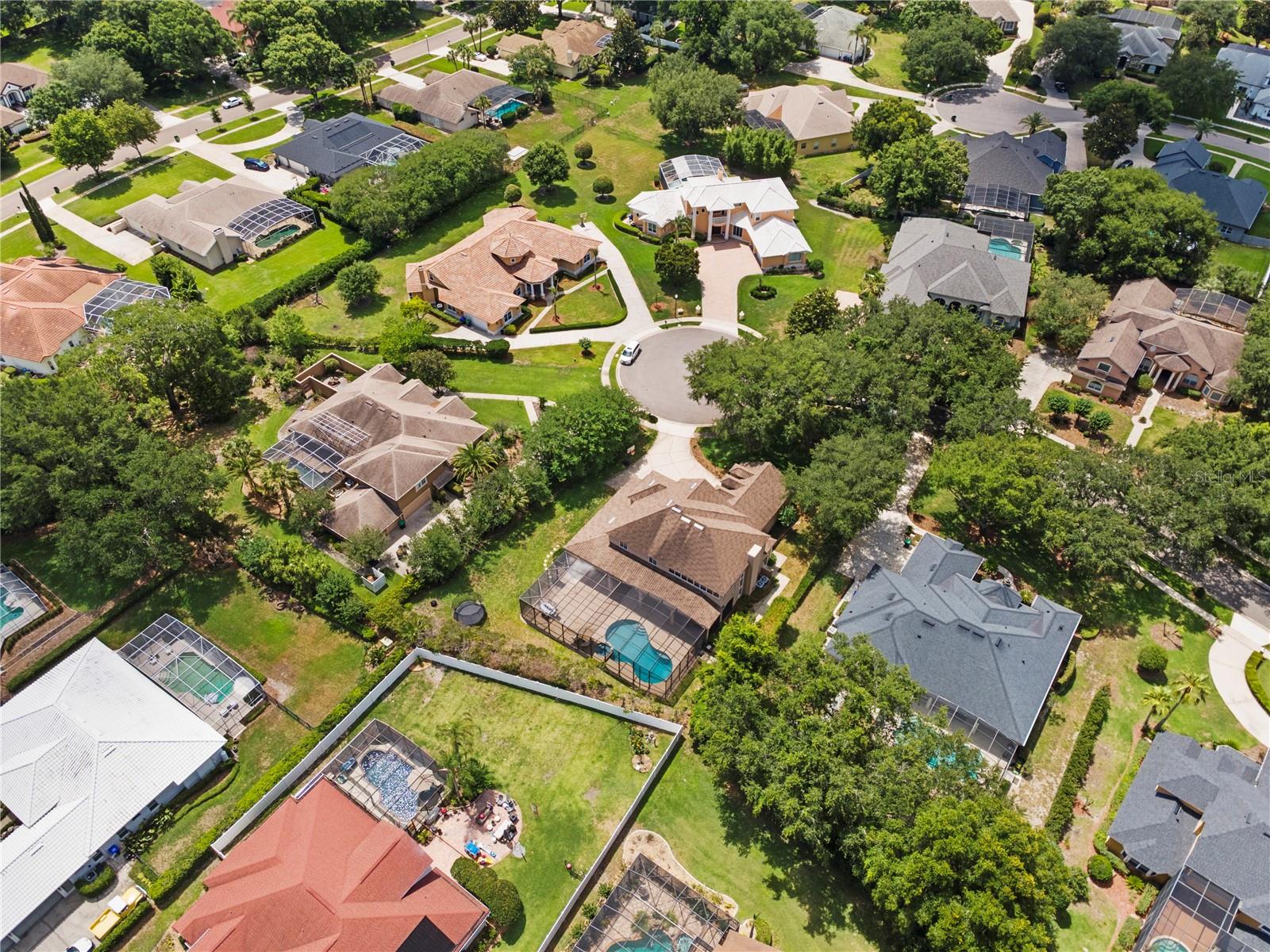 WINDSOR HILL - Residential
