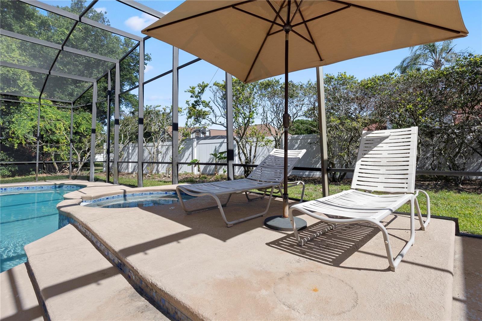 WINDSOR HILL - Residential