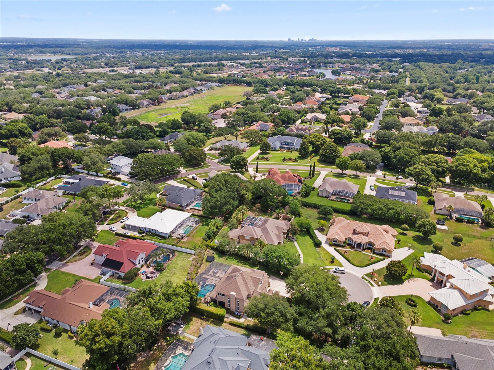 WINDSOR HILL - Residential