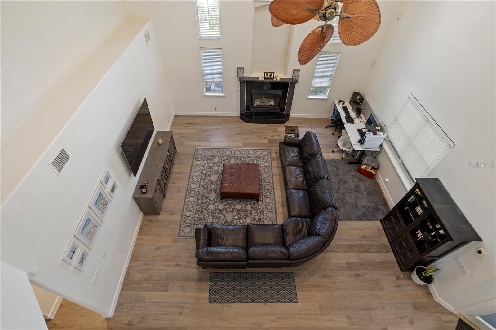 WINDSOR HILL - Residential