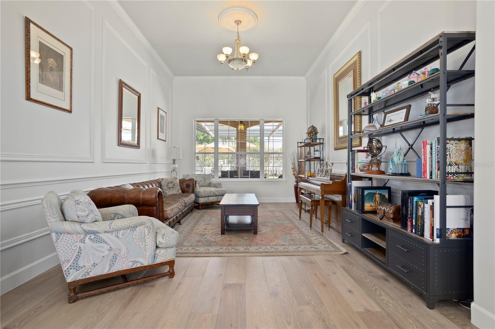 WINDSOR HILL - Residential