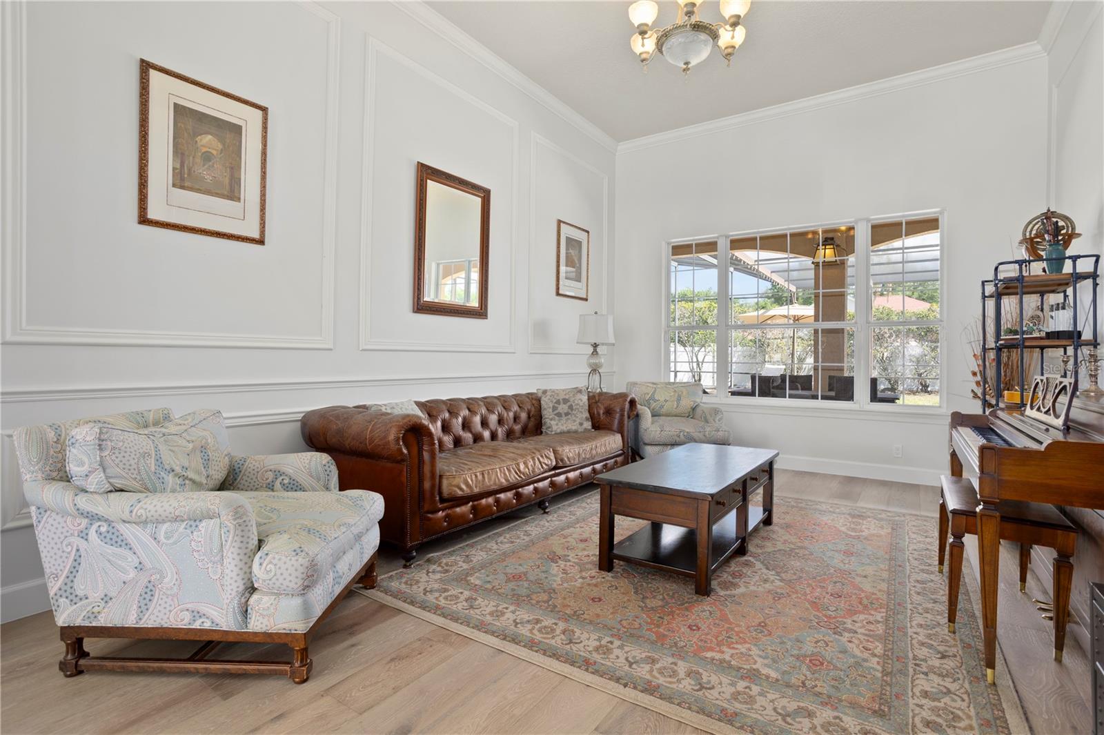 WINDSOR HILL - Residential