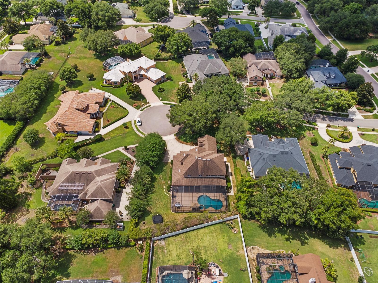 WINDSOR HILL - Residential