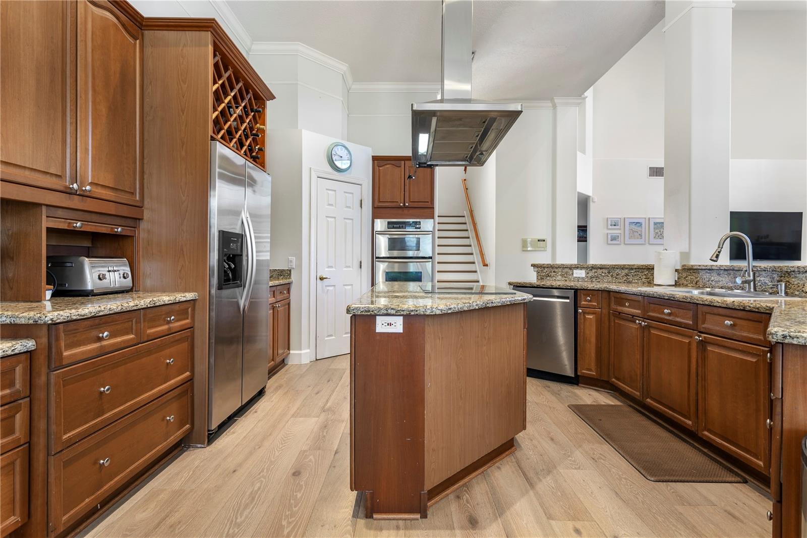 WINDSOR HILL - Residential