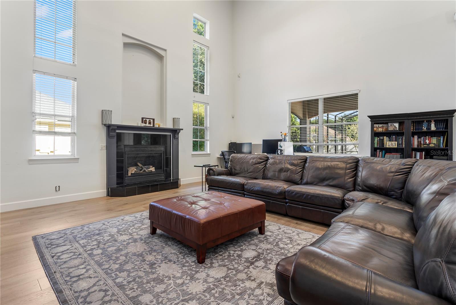 WINDSOR HILL - Residential