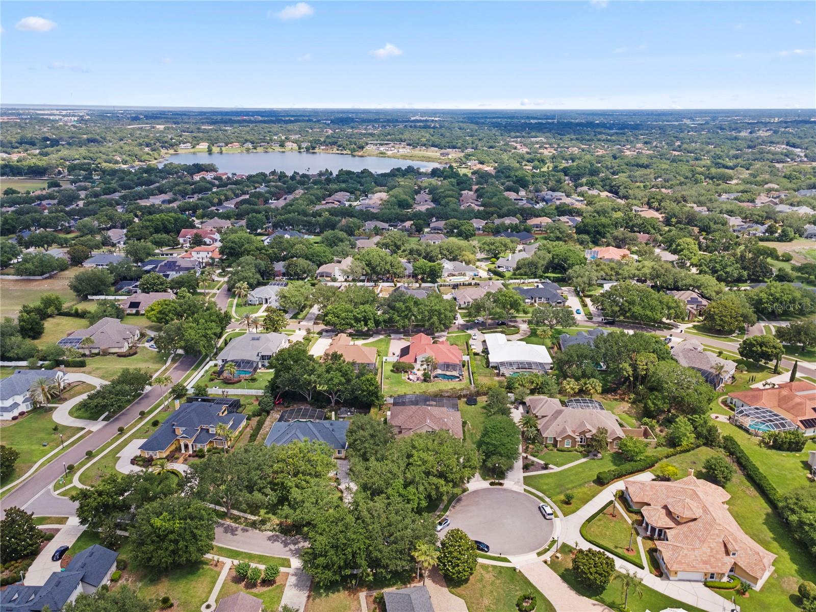 WINDSOR HILL - Residential