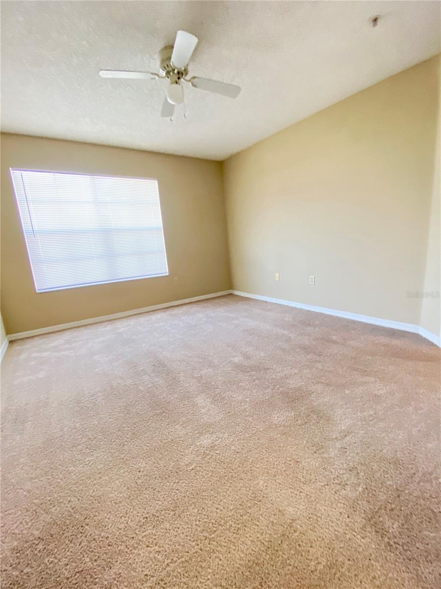 VILLAS AT LAKESIDE - Residential Lease