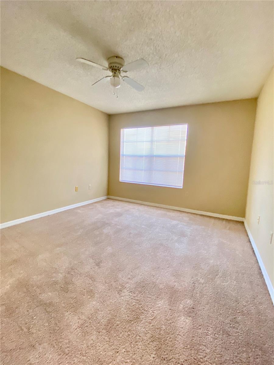 VILLAS AT LAKESIDE - Residential Lease