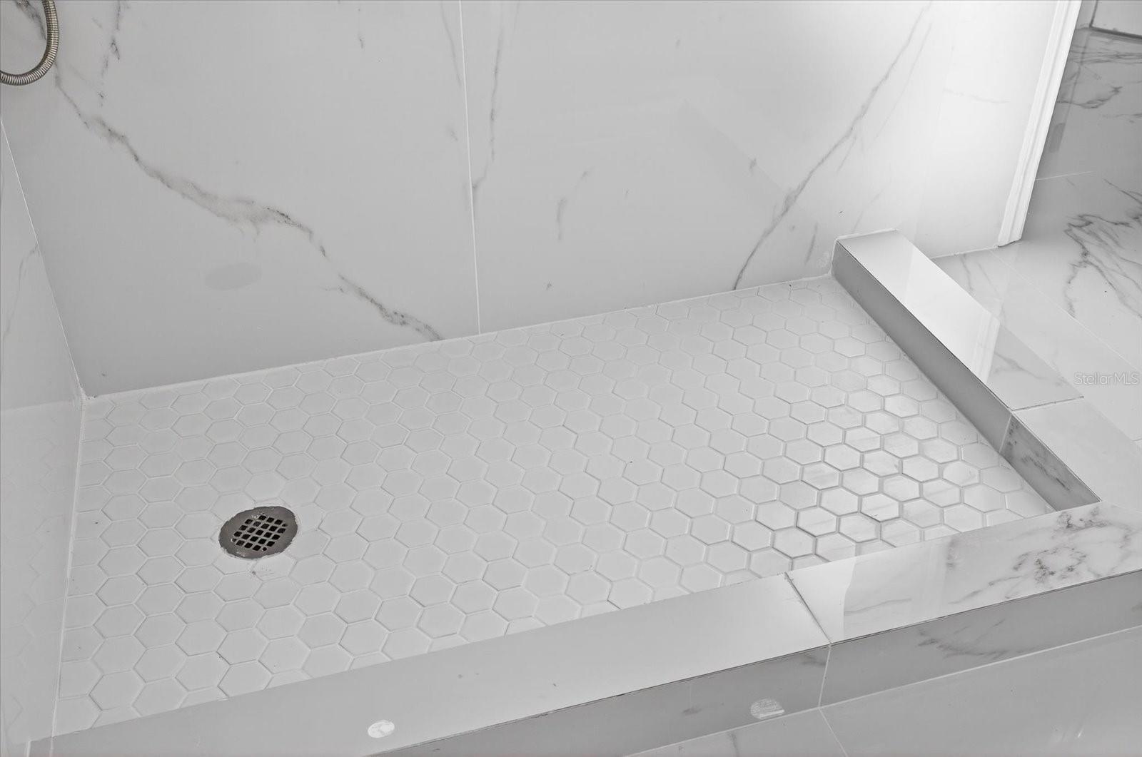 FOREST OAKS - Residential