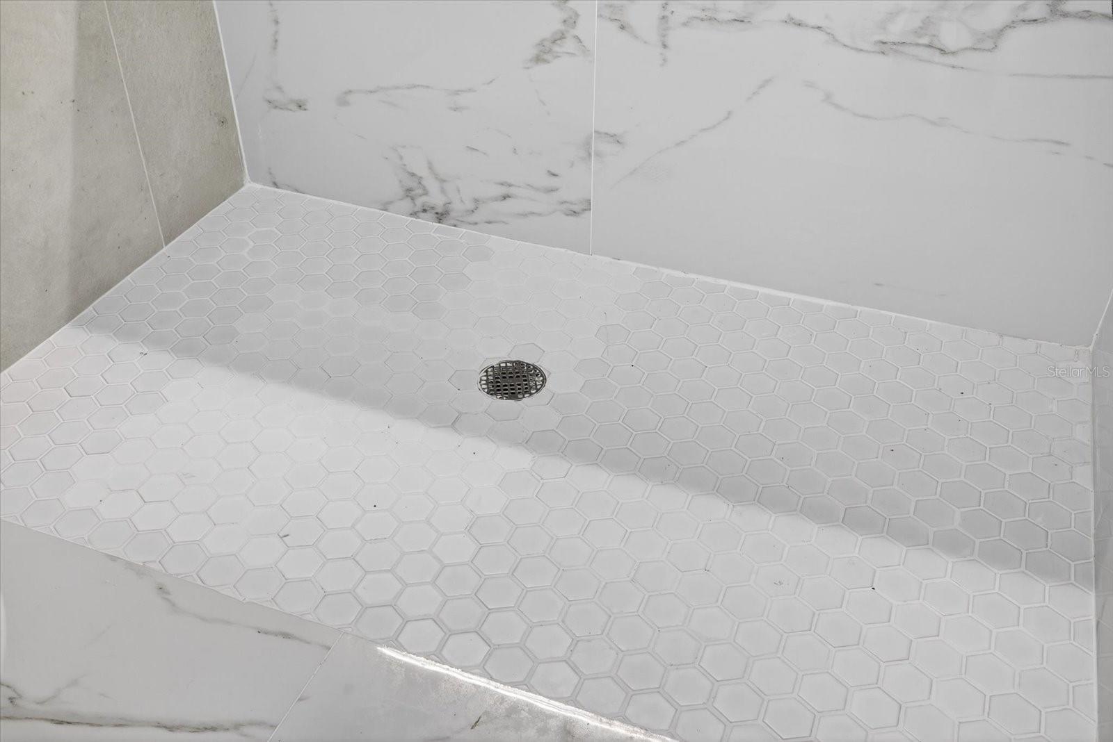 FOREST OAKS - Residential