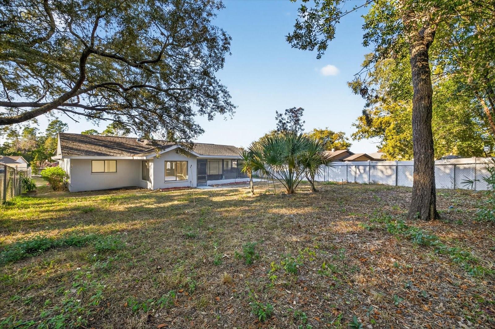 FOREST OAKS - Residential