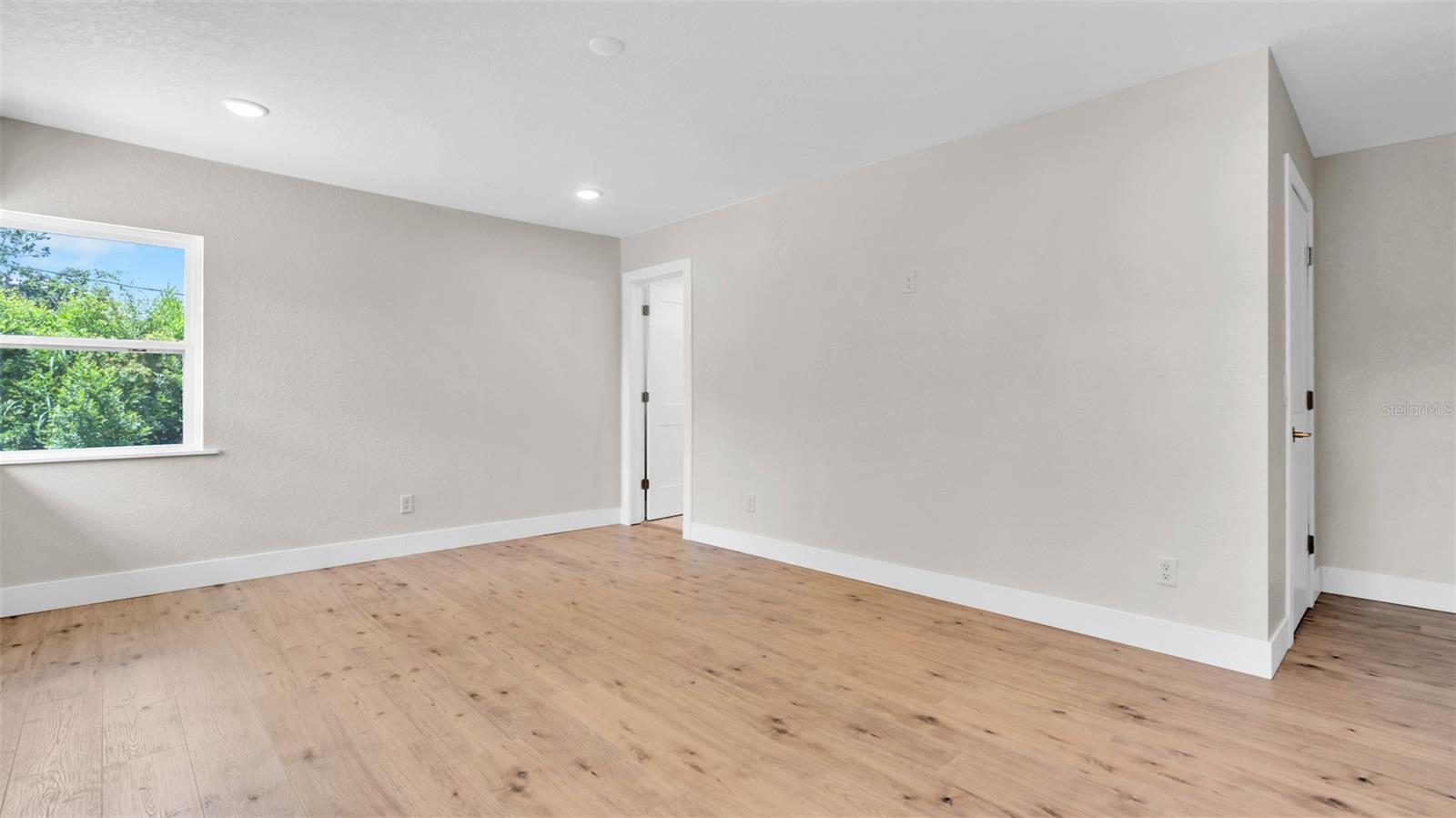 MAYFAIR SUB - Residential Lease