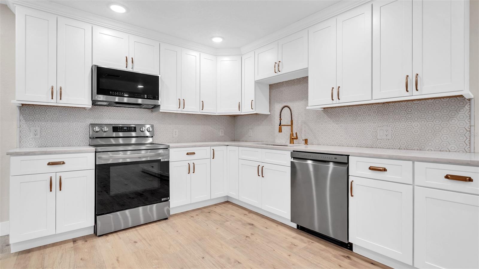 MAYFAIR SUB - Residential Lease