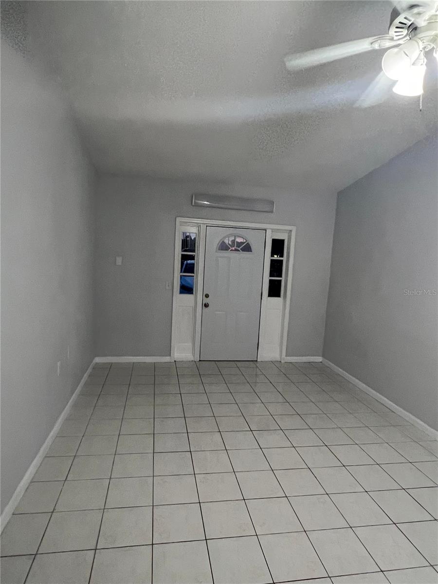 BAYOU MANOR - Residential Lease