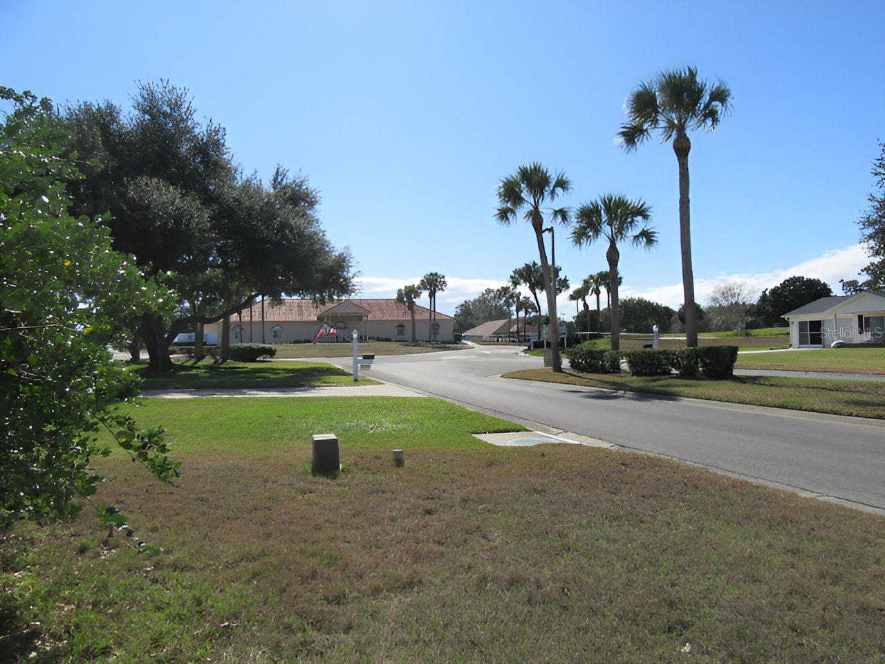 SPRUCE CREEK SOUTH 04 - Residential