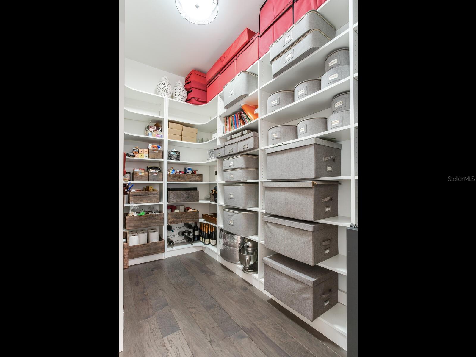 SUNSET PARK - Residential