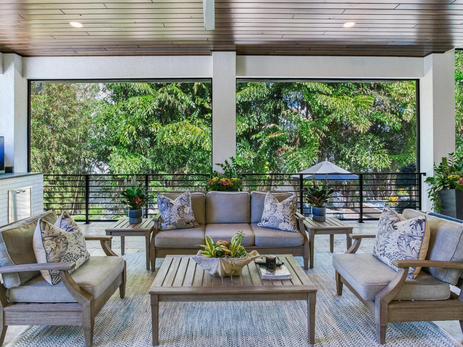 SUNSET PARK - Residential