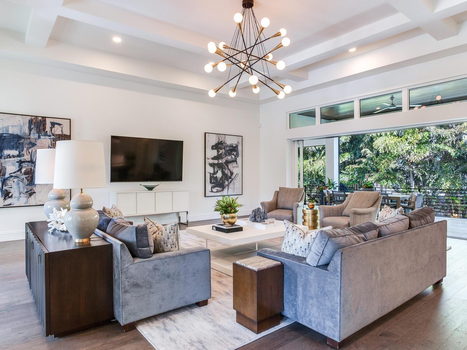 SUNSET PARK - Residential