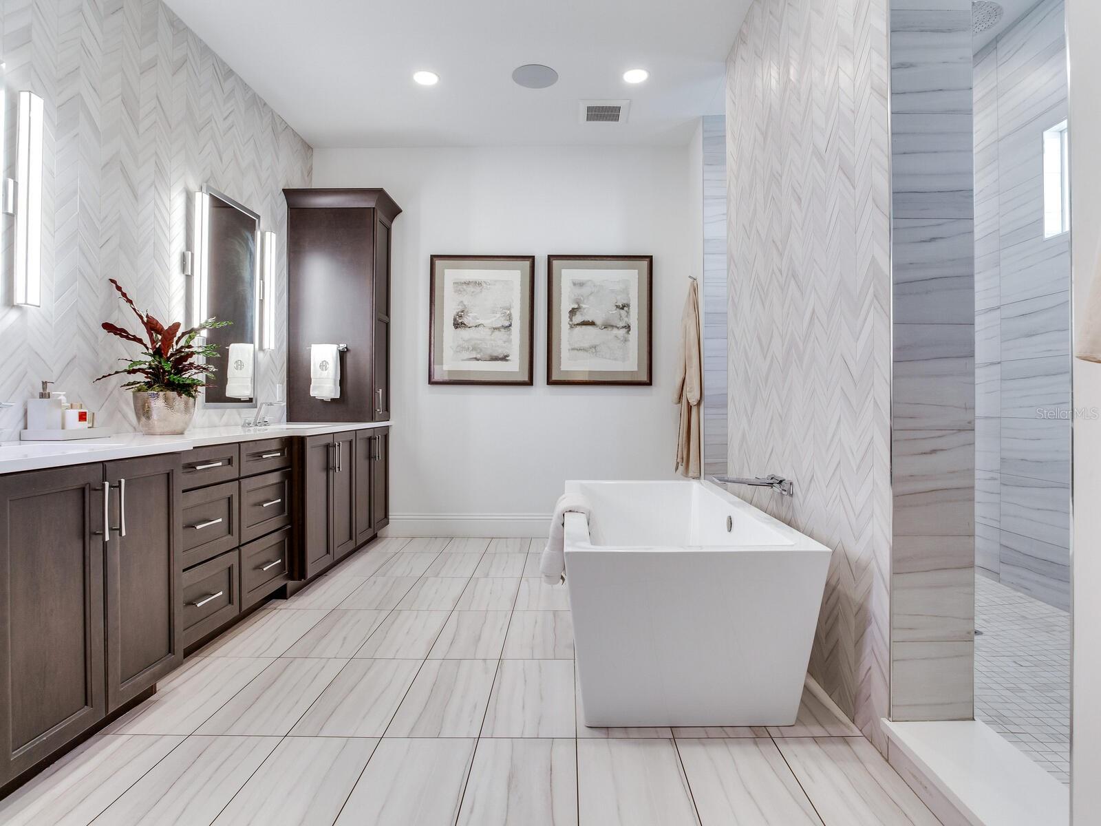 SUNSET PARK - Residential