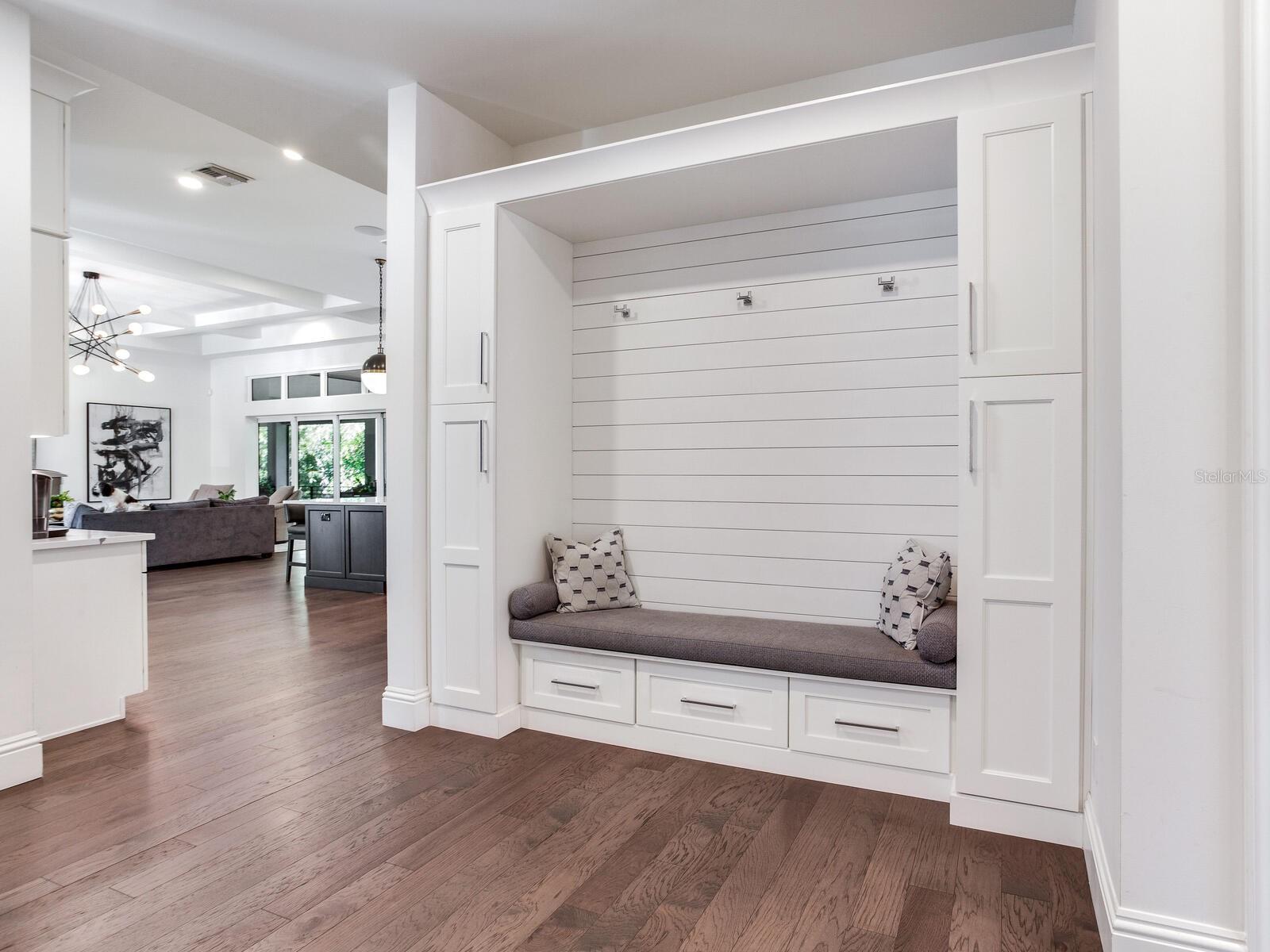 SUNSET PARK - Residential