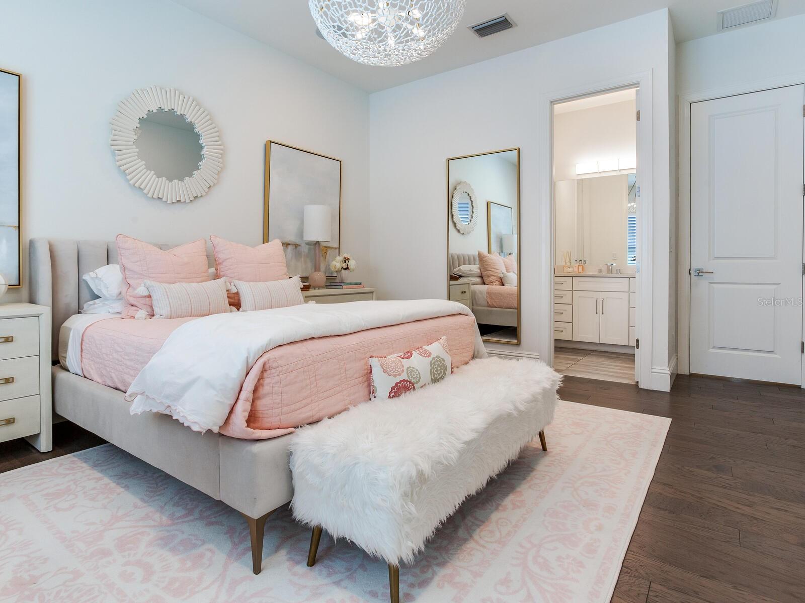 SUNSET PARK - Residential