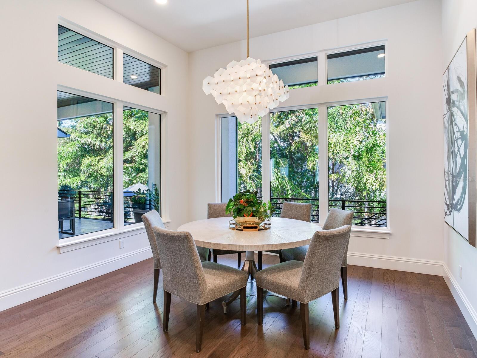 SUNSET PARK - Residential