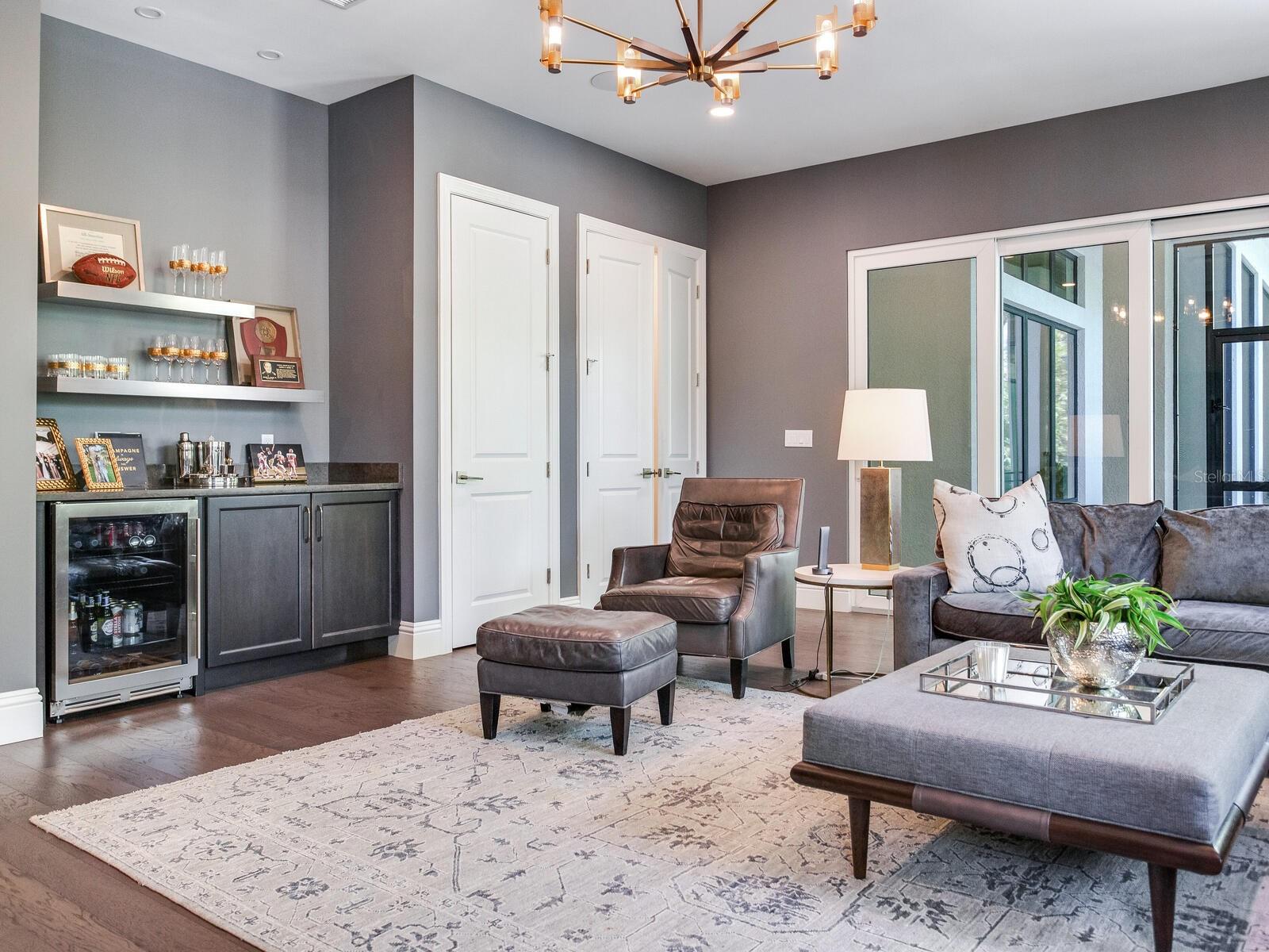 SUNSET PARK - Residential