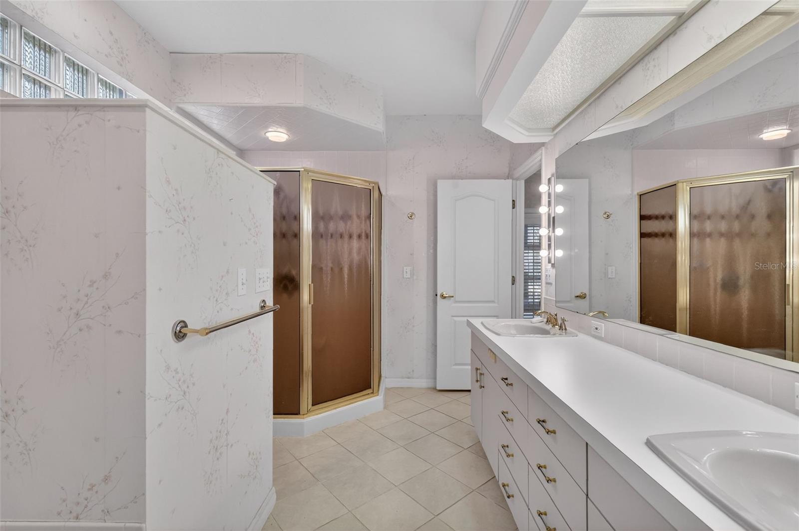 MOUNT DORA HIGH POINT AT LAKE DORA - Residential