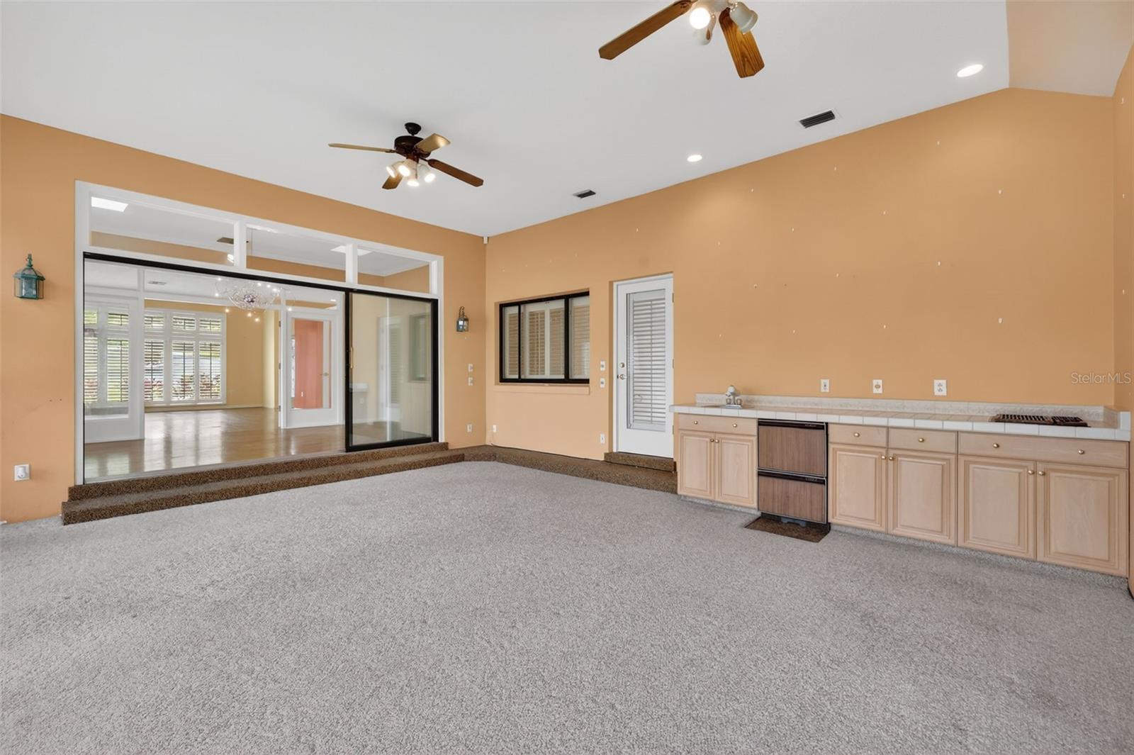 MOUNT DORA HIGH POINT AT LAKE DORA - Residential