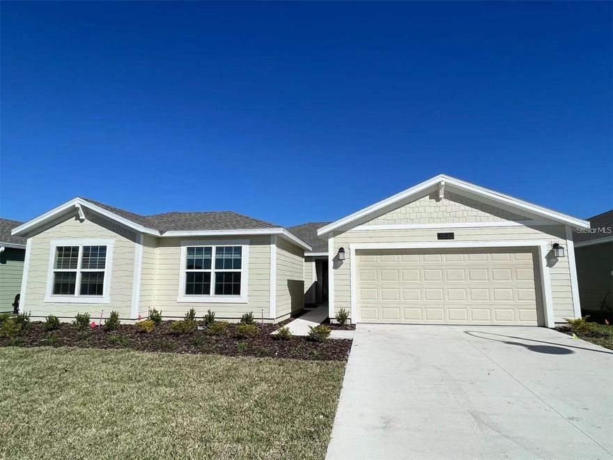 NEXT GEN single family home with 5 beds and 3 baths , TWO UNIT TWO ENTRANCE. Close to all attractions and plenty of shopping around. The highlight of the house is floorplan with the two kitchens and its own separate entrances , which is great if your in-laws or family guests comes for Christmas holidays or New Year. The home features Quartz countertops, stainless steel appliances in the kitchen, 42" panel kitchen cabinets, backsplash and 17" tiles in wet areas. Landscaping included. The community residents have access to luxury amenities include fitness center, clubhouse, resort-style swimming pool, tennis courts, a playground and it's located near two schools. Welcome home.