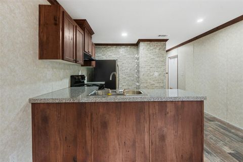 Tiny photo for 15870 SW 3rd Lane, Ocala, FL 34481 (MLS # OM720099)