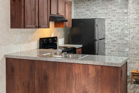 Tiny photo for 15870 SW 3rd Lane, Ocala, FL 34481 (MLS # OM720099)