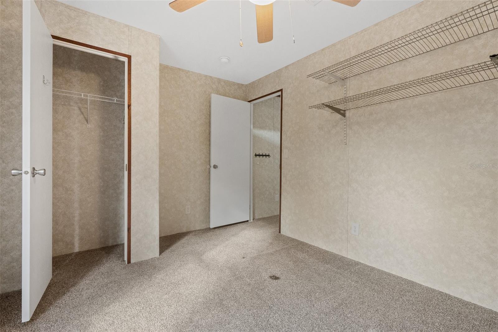 RAINBOW PARK - Residential