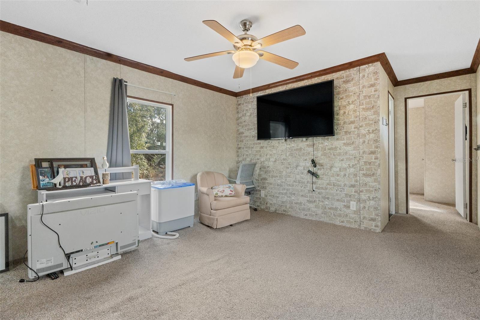 RAINBOW PARK - Residential