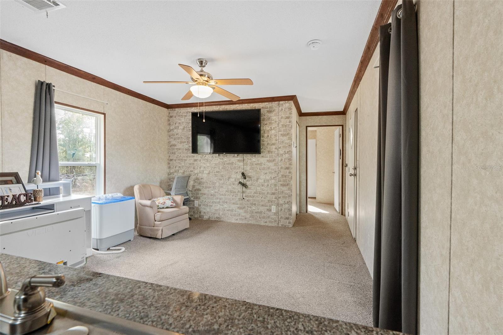 RAINBOW PARK - Residential