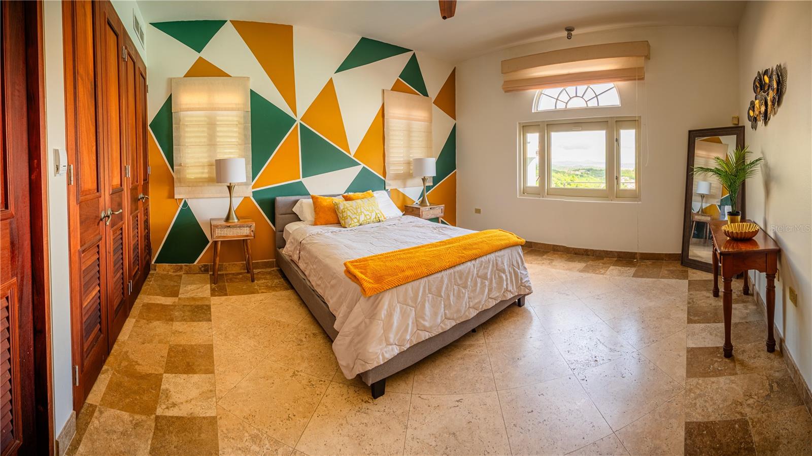 HARBOUR LIGHTS ESTATES - Residential