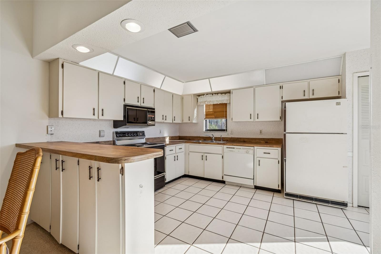 MORTON VILLAGE - Residential