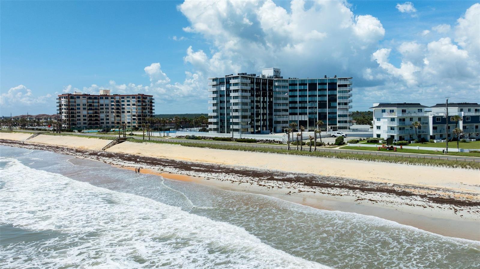 NAUTILUS CONDO - Residential