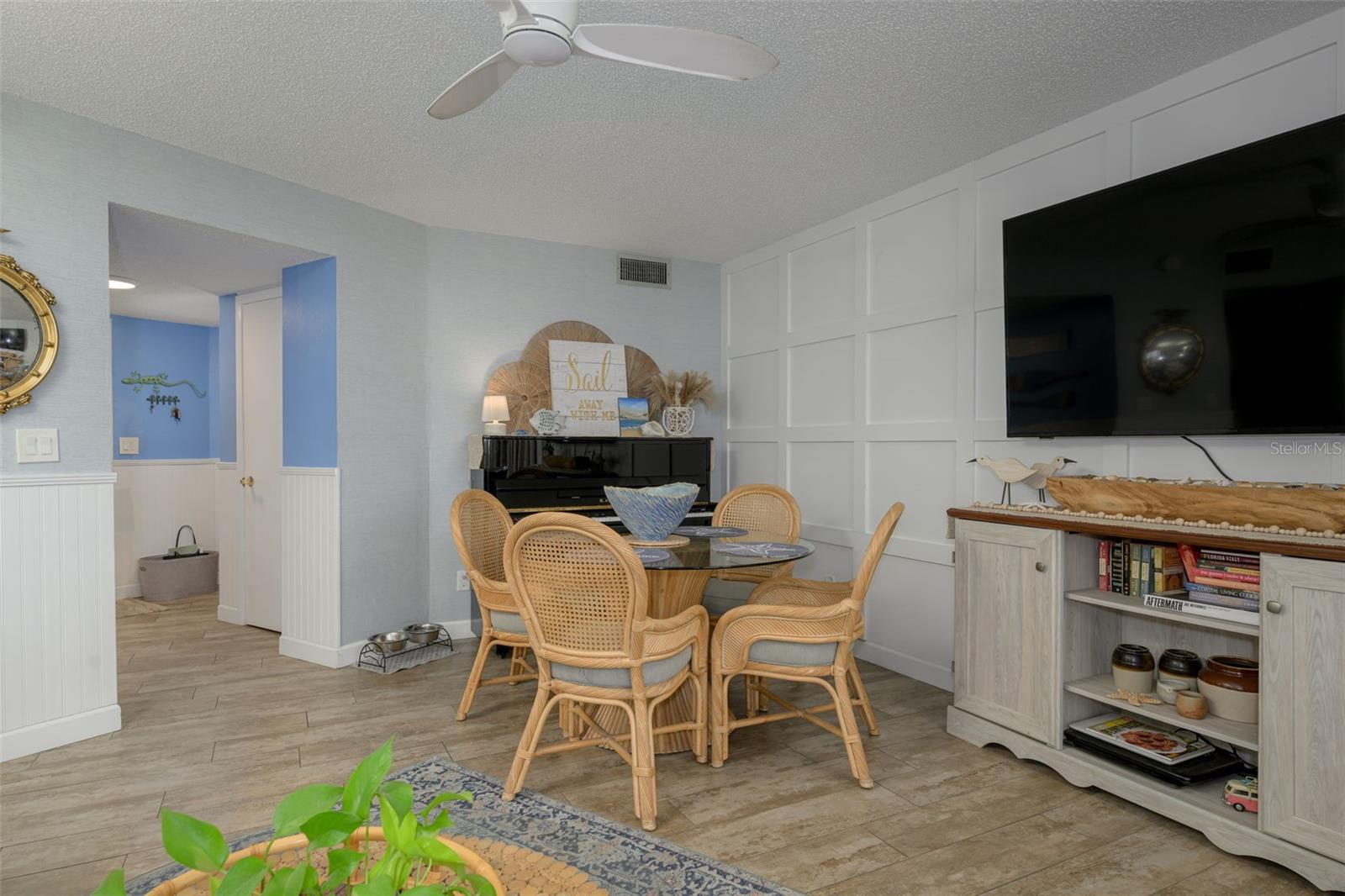 3580 S OCEAN SHORE BOULEVARD 910