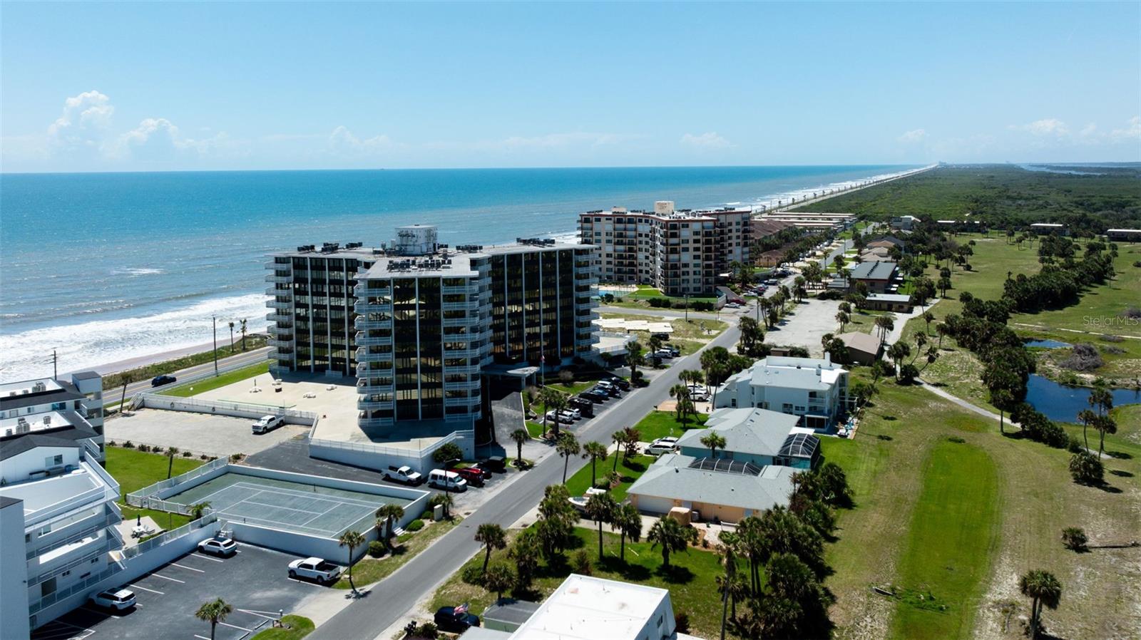 NAUTILUS CONDO - Residential