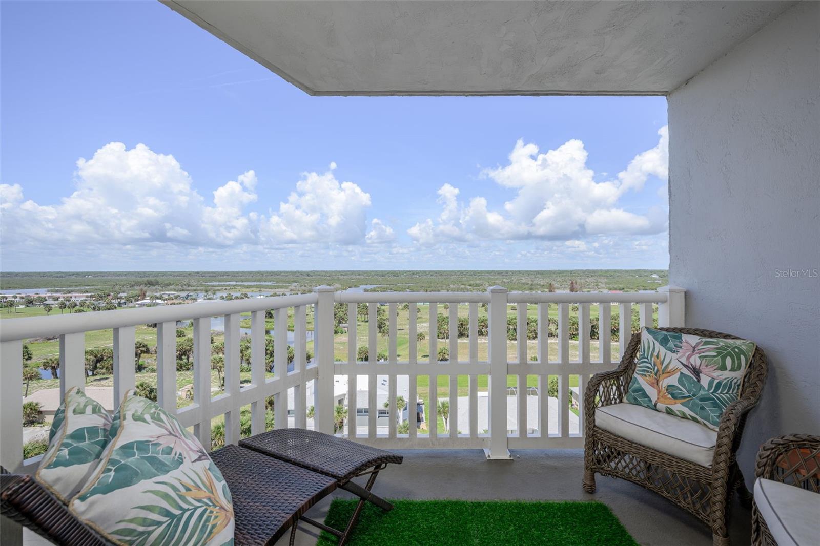 NAUTILUS CONDO - Residential