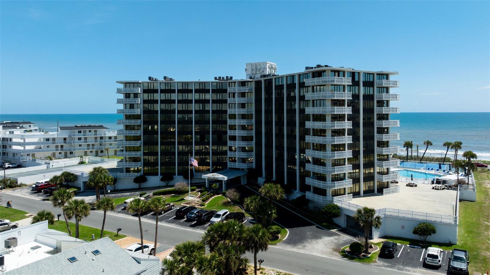 NAUTILUS CONDO - Residential