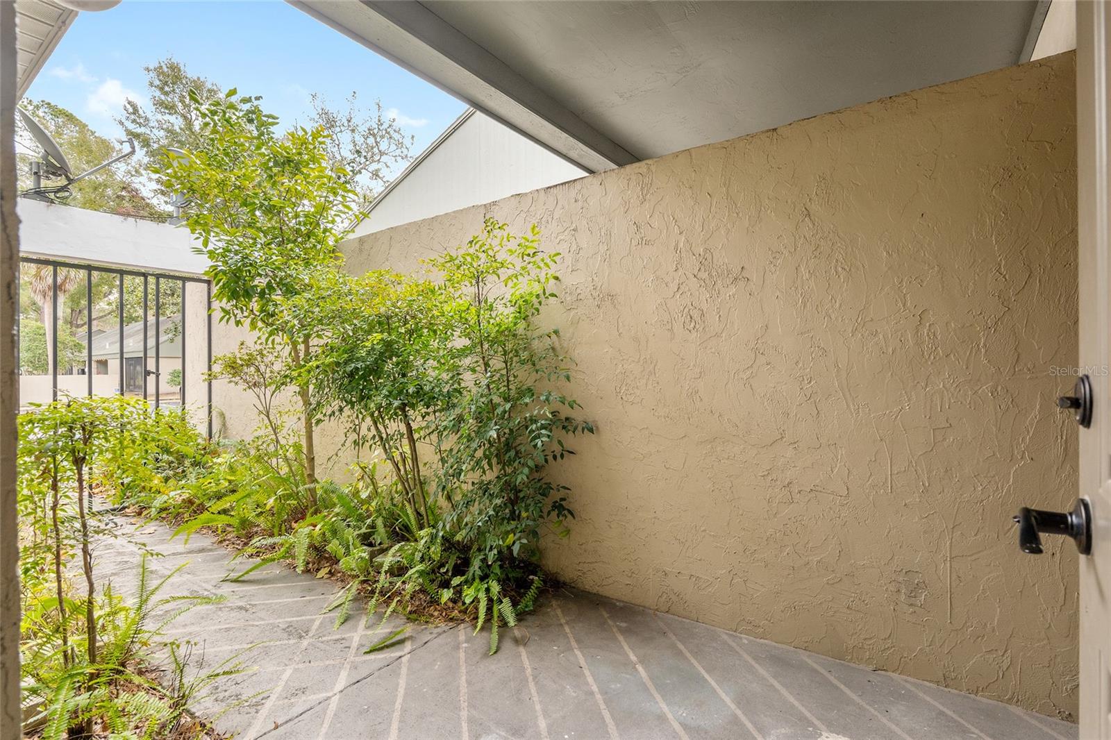 7200 SW 8TH AVENUE H47