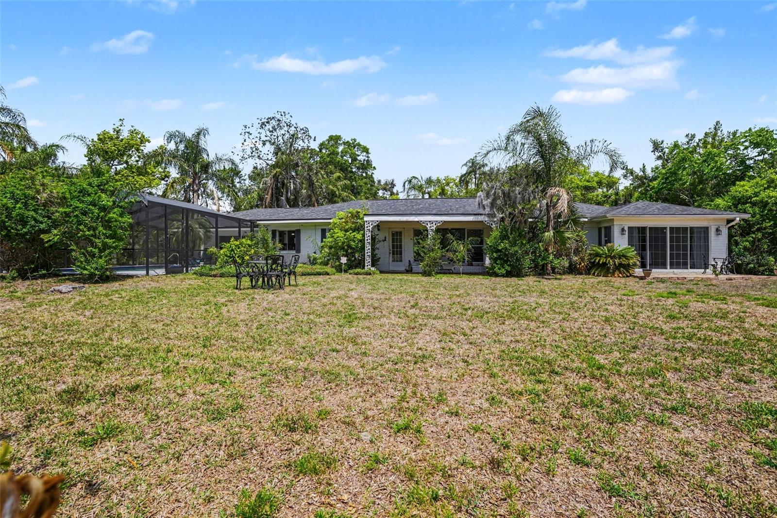 TAMPAS NORTH SIDE CNTRY CL - Residential