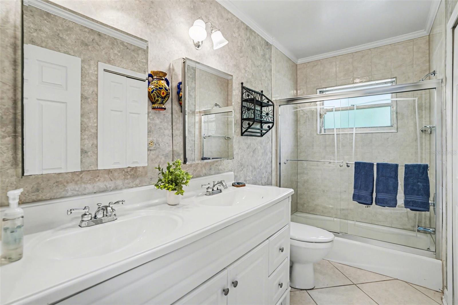 TAMPAS NORTH SIDE CNTRY CL - Residential