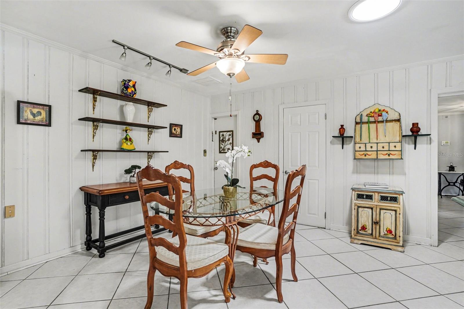 TAMPAS NORTH SIDE CNTRY CL - Residential